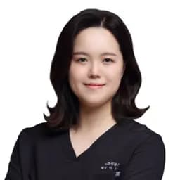 이용은